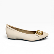 Load image into Gallery viewer, Lucille Buckle Flats
