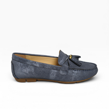 Load image into Gallery viewer, Margaux Tassel Loafers
