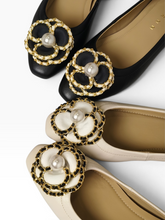 Load image into Gallery viewer, Chiara Floral Flats

