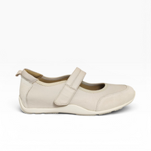 Load image into Gallery viewer, Elara Mary Jane Sneakers

