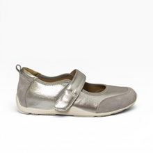 Load image into Gallery viewer, Elara Mary Jane Sneakers
