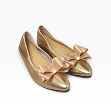 Load image into Gallery viewer, Amelie Triple Bow Flat
