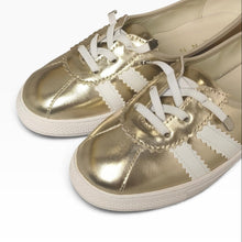 Load image into Gallery viewer, Lumi Sneakers
