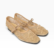 Load image into Gallery viewer, Marielle Embroidered Flats
