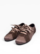 Load image into Gallery viewer, Sabine Panelled Sneakers
