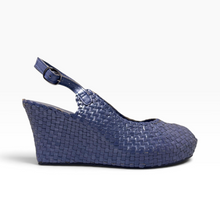 Load image into Gallery viewer, Handwoven Leather High Peep Toe Wedges with criss cross front
