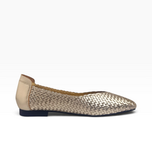 Load image into Gallery viewer, Handwoven Flats
