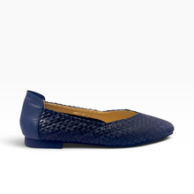 Load image into Gallery viewer, Handwoven Flats
