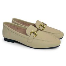 Load image into Gallery viewer, Classic Italian leather loafers with antique rosegold buckle
