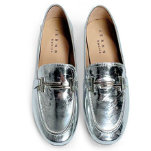 Load image into Gallery viewer, Tasly Italian leather loafers with T bar buckle

