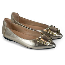 Load image into Gallery viewer, Melisa studded flats
