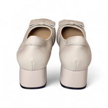 Load image into Gallery viewer, Elise Ribbon Pumps
