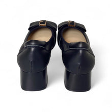 Load image into Gallery viewer, Odette Soft Pumps
