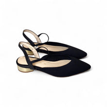 Load image into Gallery viewer, Kindra Flats
