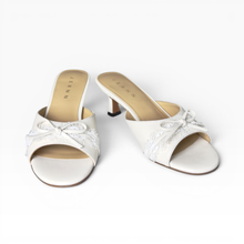 Load image into Gallery viewer, Linda Lace Low Heel Sandals

