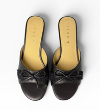 Load image into Gallery viewer, Linda Lace Low Heel Sandals
