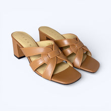 Load image into Gallery viewer, Maddie Low Heel Sandals
