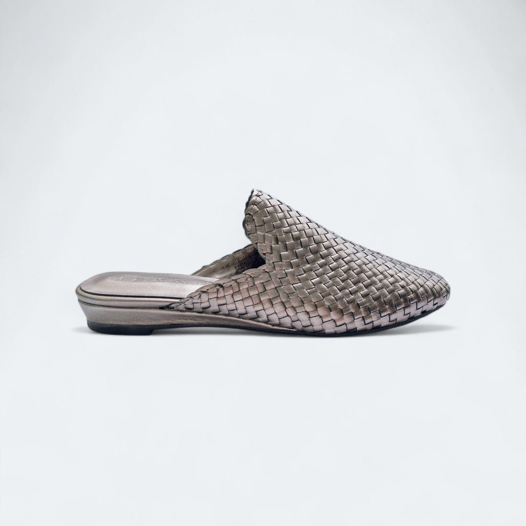 Handwoven leather flat mules - 4013019