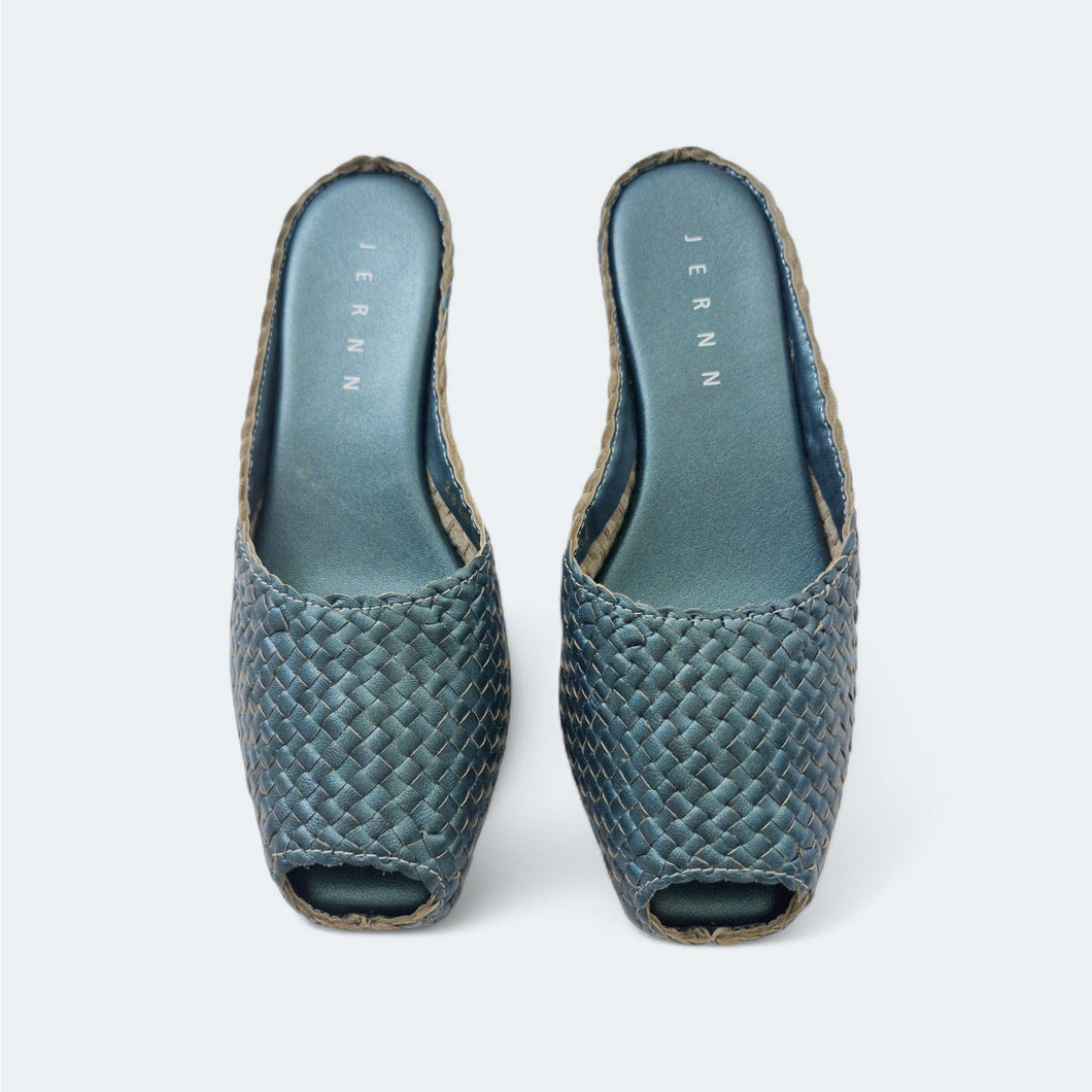 Handwoven Square Front wedges - 28288