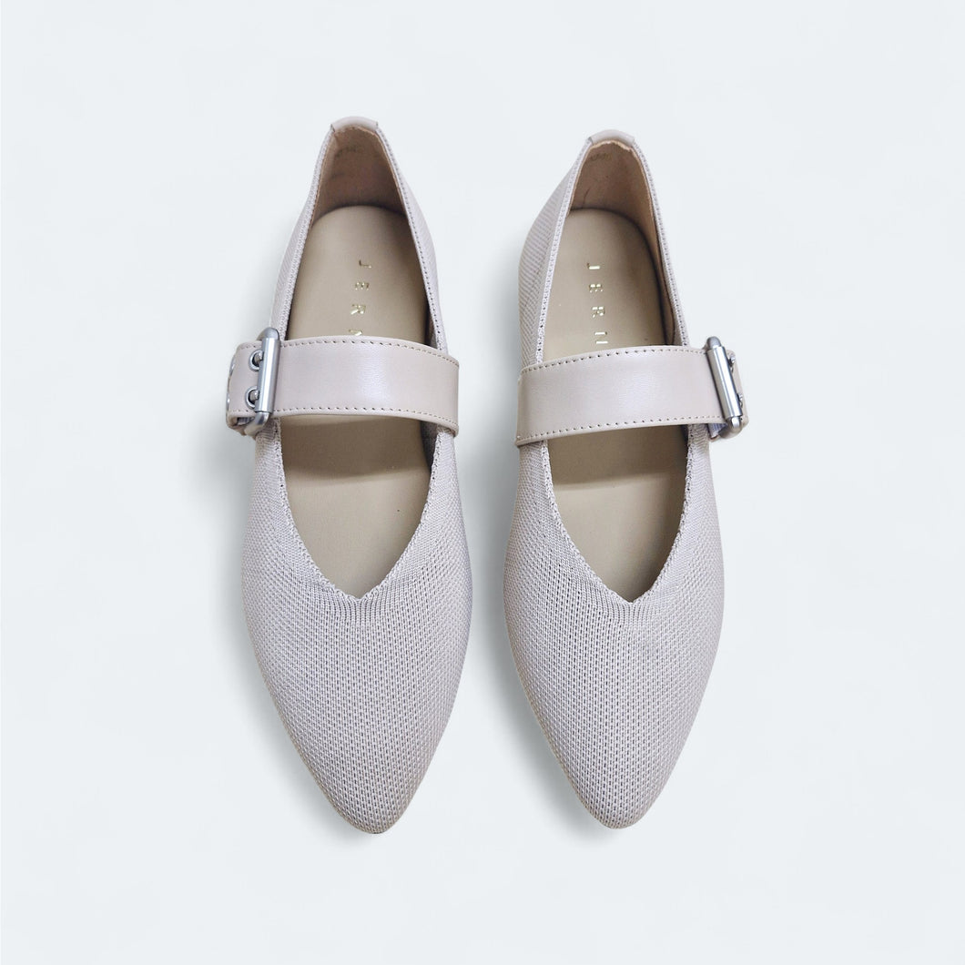 Cameron Semi-Formal Flats