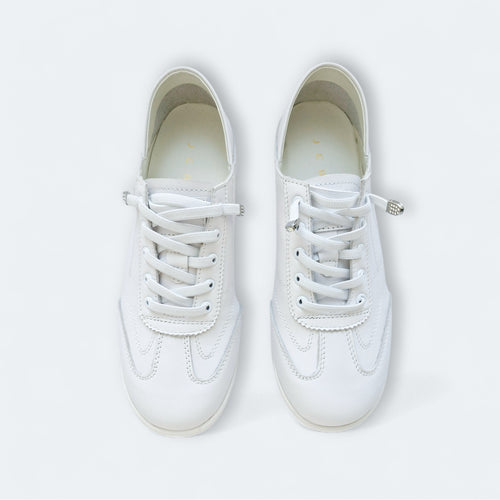 Caydence Sneaker