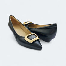 Load image into Gallery viewer, Roxy Leather Low Heel
