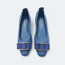 Load image into Gallery viewer, Charmaine Comfy Flats

