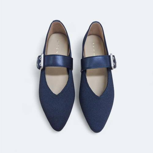 Cameron Semi-Formal Flats