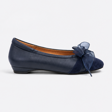 Load image into Gallery viewer, Clara Ribbon Pumps
