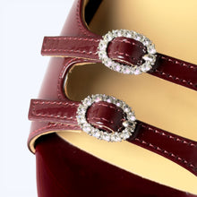 Load image into Gallery viewer, Pearle Low Heel Sandals
