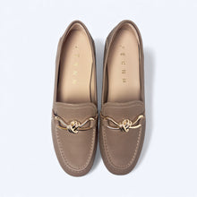 Load image into Gallery viewer, Sandra Knotted Loafers
