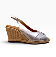 Load image into Gallery viewer, Solène Espadrille Wedges
