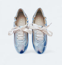 Load image into Gallery viewer, Gigi Metallic Sneakerina
