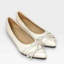 Load image into Gallery viewer, Margot Ribbon Wedges
