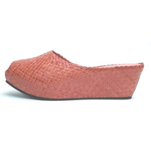 Load image into Gallery viewer, Pre-order Handwoven Square Front wedges - 28288
